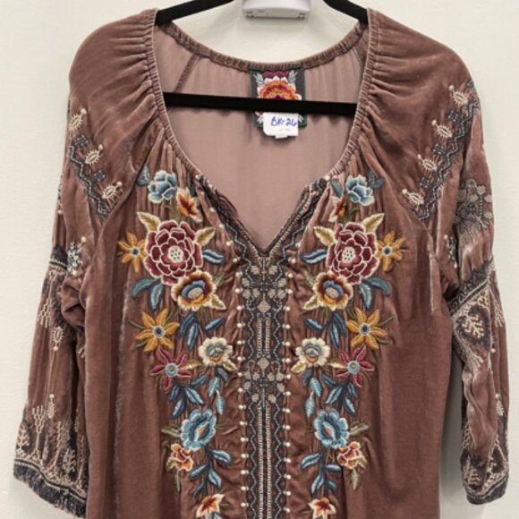 Johnny Was Eleni Embroidered Velvet Peasant Top - Picture 5 of 6